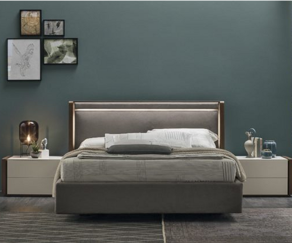 small size bed for indoor use, 1.50cm bed, high headboard double bed, krevati me psili kefalaria, krevati mono me psili kefalaria, velvet gkrizo krevati, grey velvet bed, elegant bed