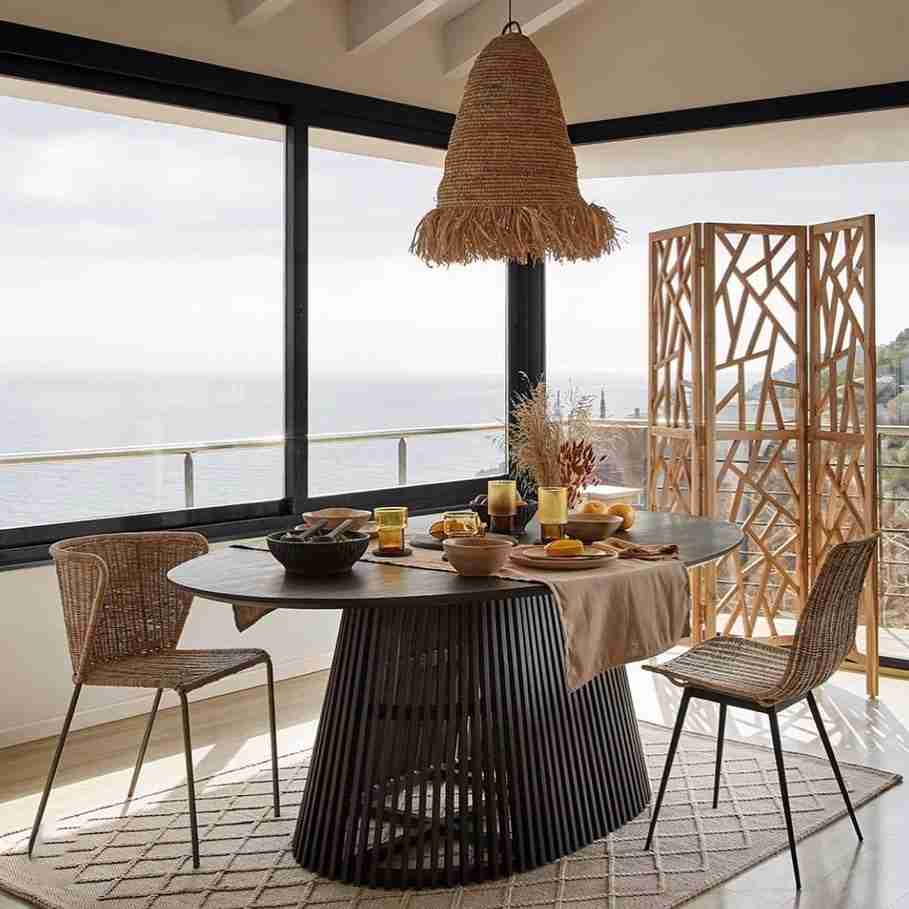 table, trapezi, wood, wooden, modern, chairs, karekles, wooden chairs, classic look, dark wood, casual table, andreotti, furniture, cyprus, limassol, epipla